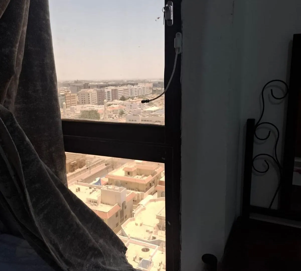 Affordable Room With 2 Beds Shared Toilet Αμπού Ντάμπι Πανσιόν